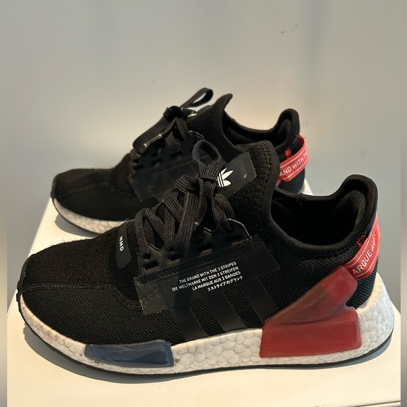 Adidas NMD runner Size 5.5 - Picture 3 of 6